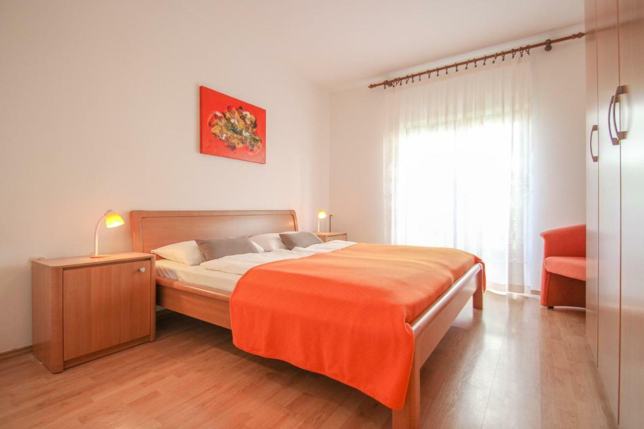Alenka Orange Lejlighed Novigrad Istria Eksteriør billede