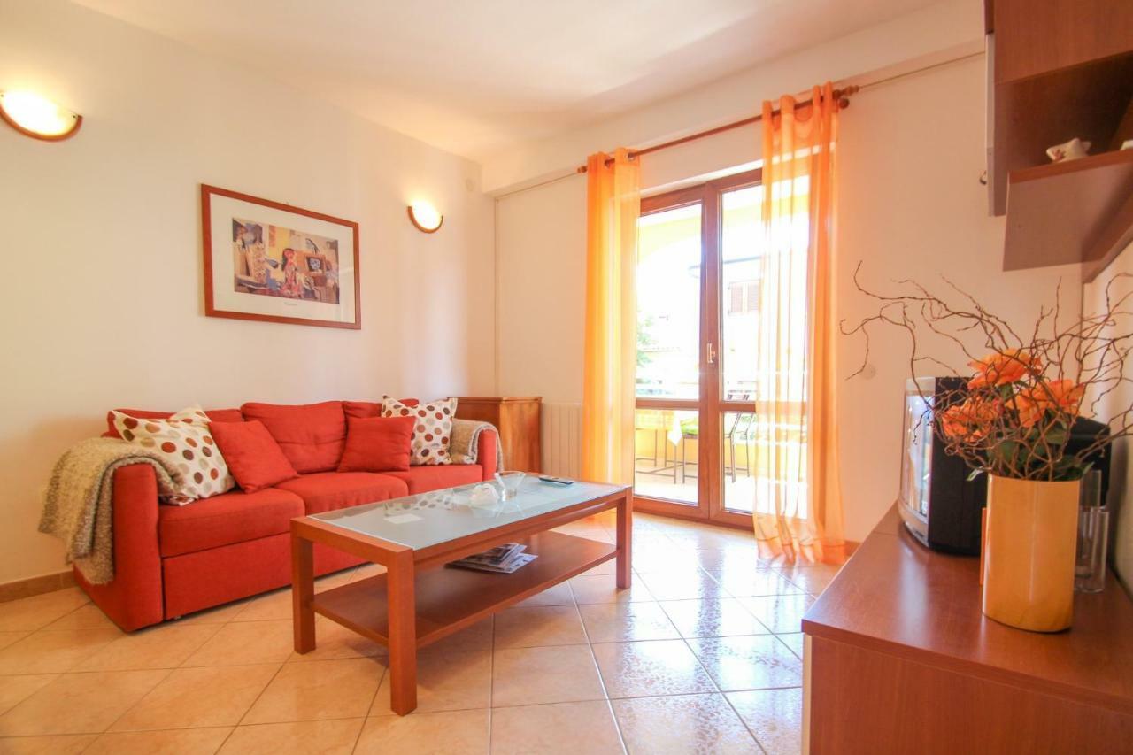 Alenka Orange Lejlighed Novigrad Istria Eksteriør billede