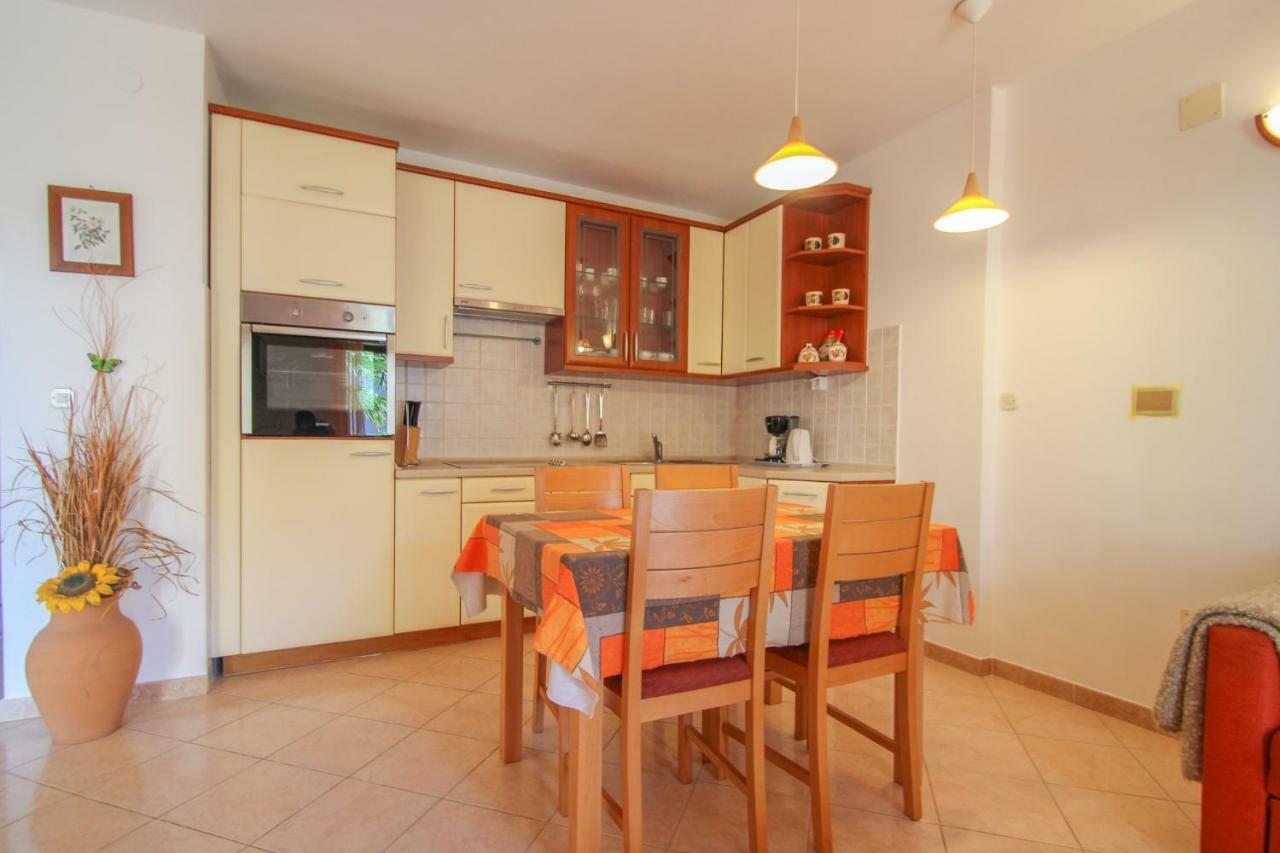 Alenka Orange Lejlighed Novigrad Istria Eksteriør billede